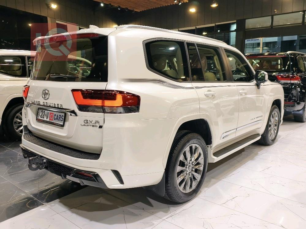 تويوتا لاندكروزر